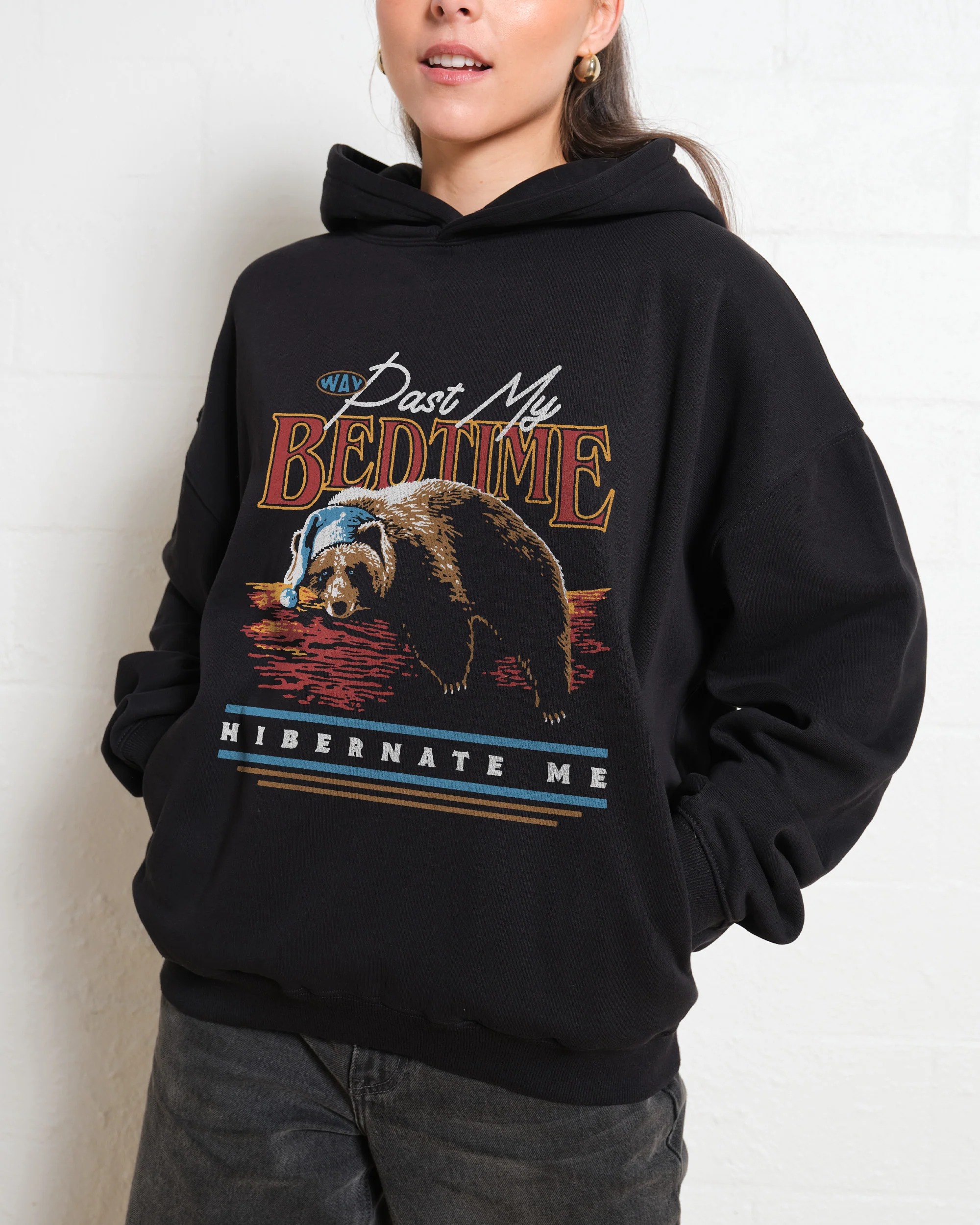 Black-Hoodie-Women-Front_e3a3e97f-ff87-49fd-a957-2077f3ae21ed