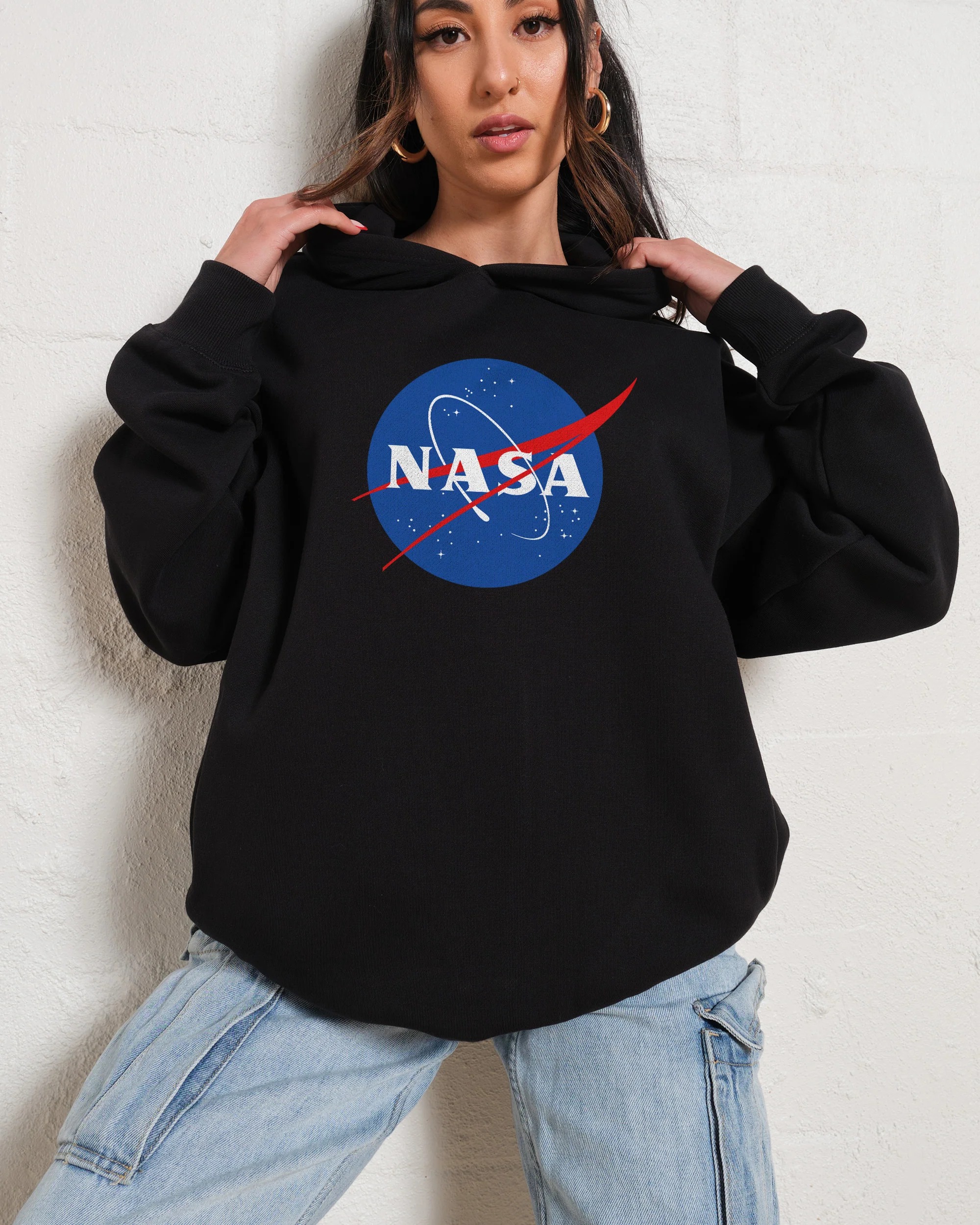 Black-Hoodie-Women-Front_f5642860-7eed-4172-b4cb-8cae2924bbd1